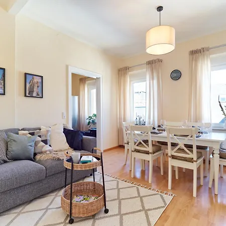 Apartment Marx - Zentral Und Geraeumig - Fuer 6 Personen - 2 Schlafzimmer Mit Tv - Kueche Trier