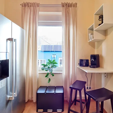 Marx - Zentral Und Geraeumig - Fuer 6 Personen - 2 Schlafzimmer Mit Tv - Kueche * Trier
