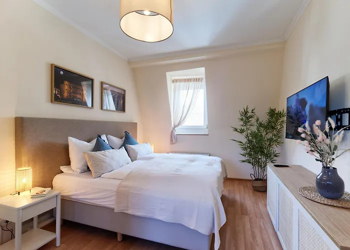 Marx - Zentral Und Geräumig - Für 6 Personen - 2 Schlafzimmer Mit Tv - Küche Tréveris